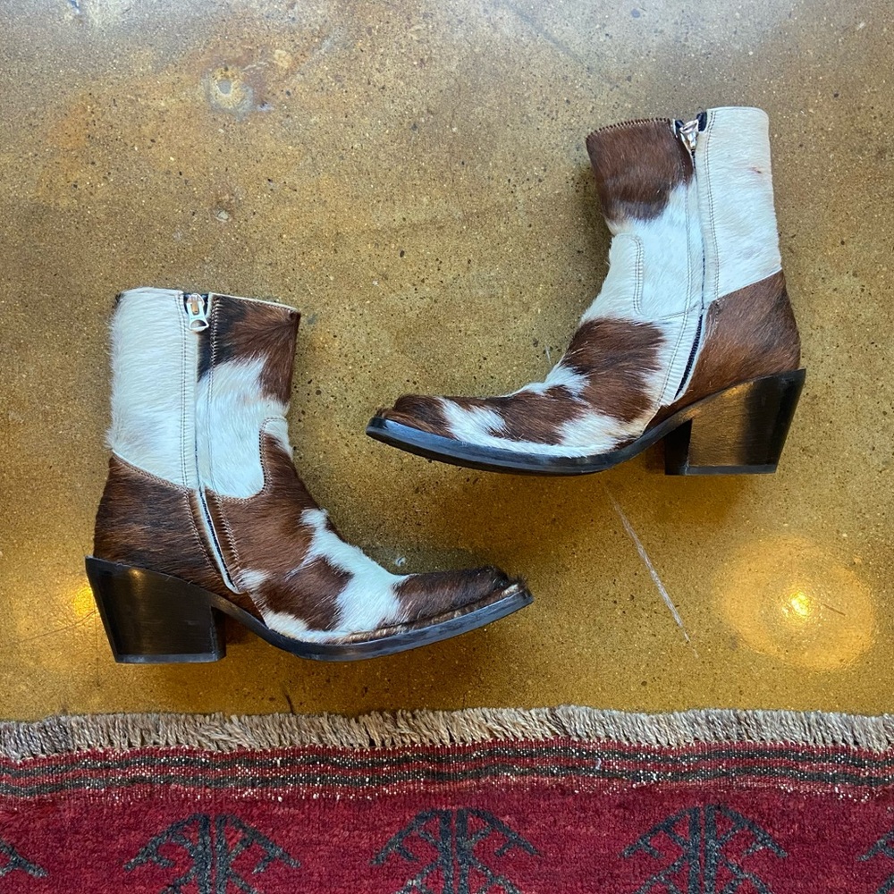 SOLD Acne Studios Western Cowhide Boots 🤠
